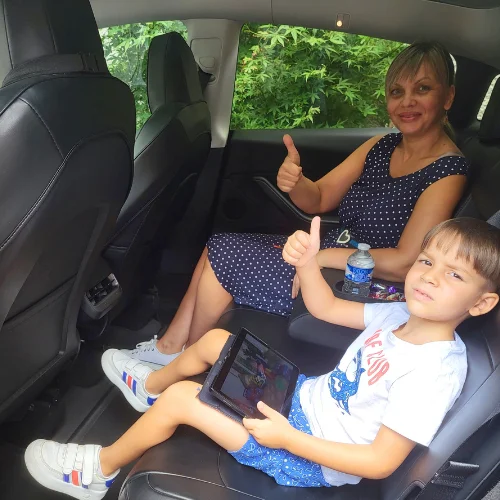 vtc toutes distances a lyon vehicule interieur avec passagers